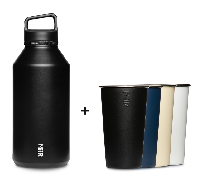 64oz-wm-bottle-4x-pint-cups-t5 64oz-bundle-04.png