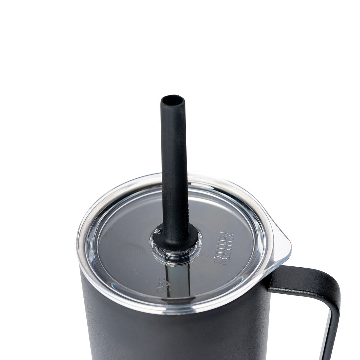 all-day-straw-cup-m6 WebPDP-32oz_All_Day_Straw_Cup_Black_Studio_0713__ADSC1SV32002_Lid.jpg