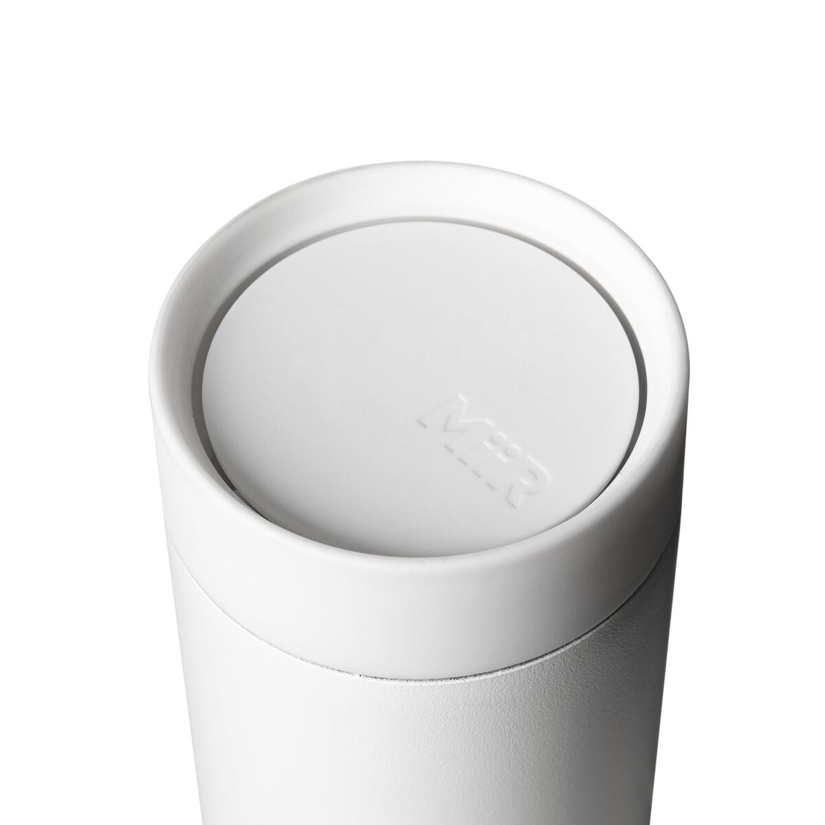 360-lid-g8 WebPDP-360_Lid_White__3602PNWM001_X2Studio_Closeup_Closed.jpg