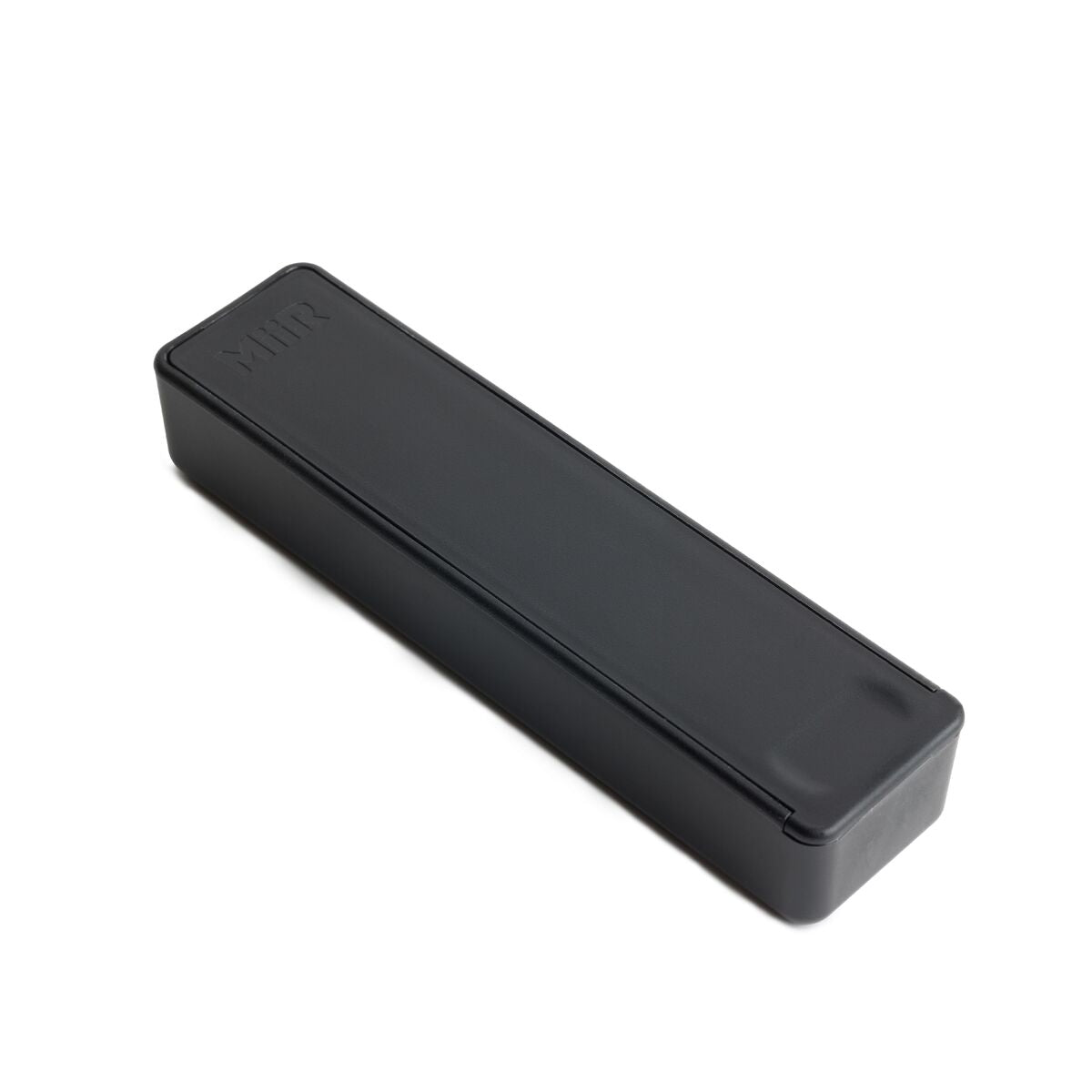 essential-utensil-set-z8 WebPDP-Essential_Utensil_Set_Studio_1022_45_Deg__UTL1SNOS002.jpg