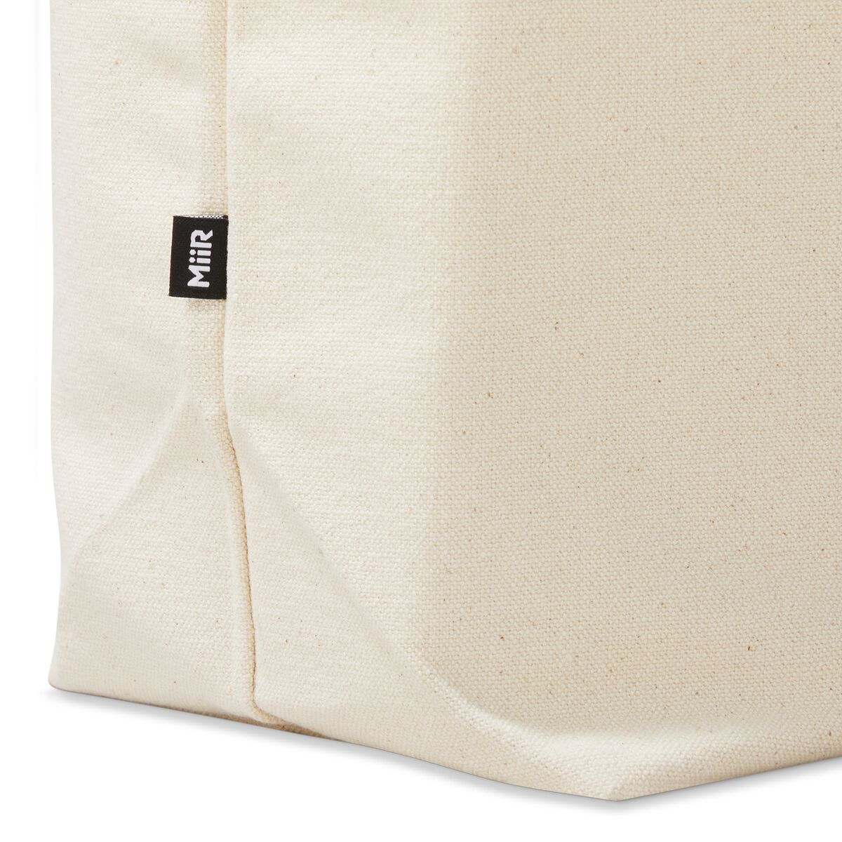 mother-s-day-2026-canvas-tote-k0 WebPDP-Everyday_Canvas_Tote_Studio__TOT001_Detail__TOT001223OS.jpg