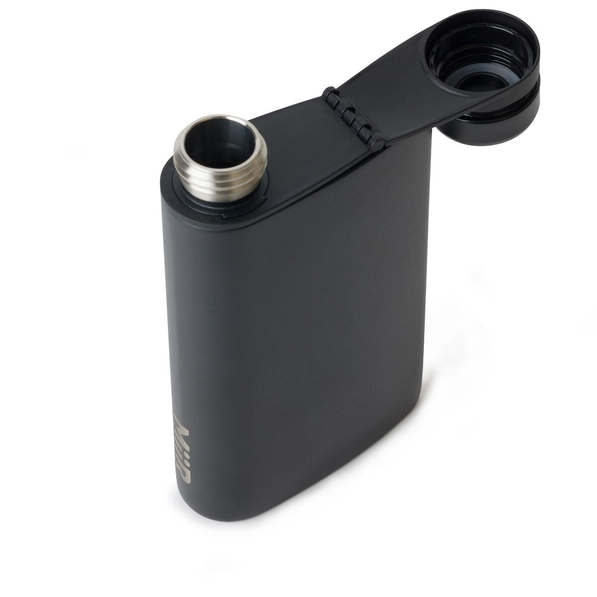 father-s-day-2026-flask-t3 WebPDP-Flask_Black_Studio_1022_45Deg_Open__FLK1SSOS002.jpg