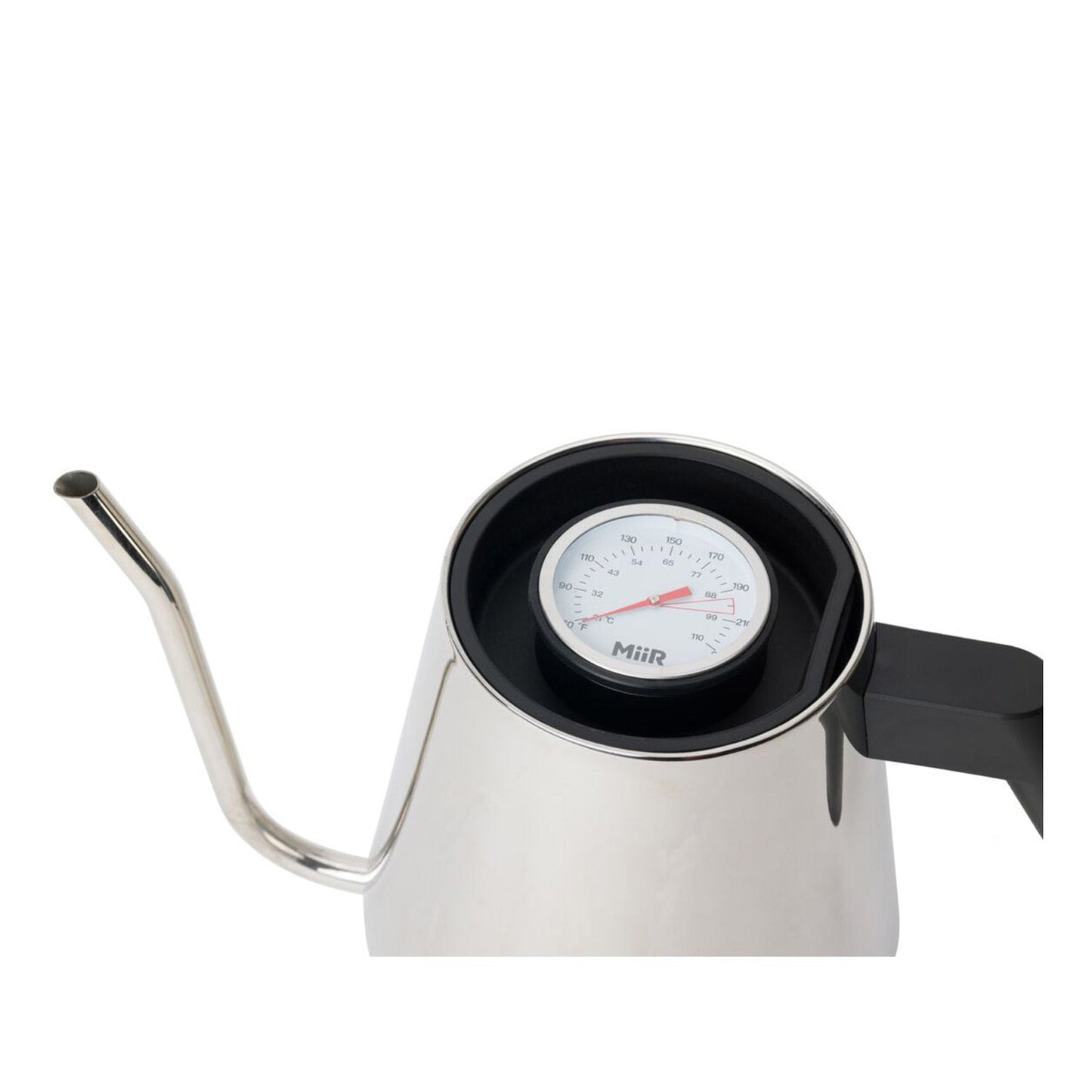 new-standard-pour-over-kettle-n4 WebPDP-Pour_Over_Kettle_Black_Studio_0222_45_Deg_Lid__POK1SNOS005.jpg
